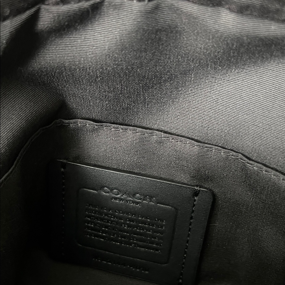 Coach Signature Black and Gray Messenger Bag - Picture 2 of 7